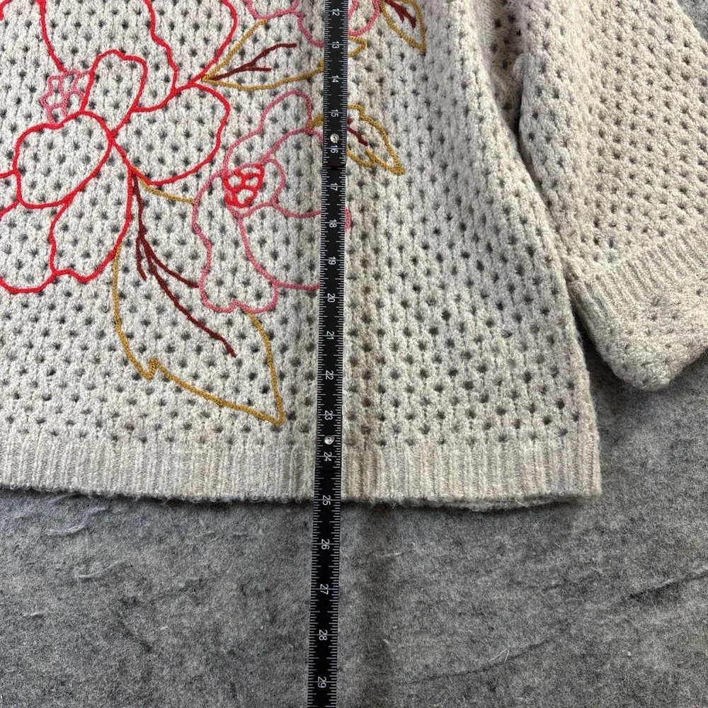 Democracy Soft Open Knit Sweater Women's 1X Tan Embroidered Floral Boho Cottage